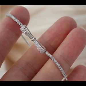 Bow Bracelet with the bolo chain to tighten